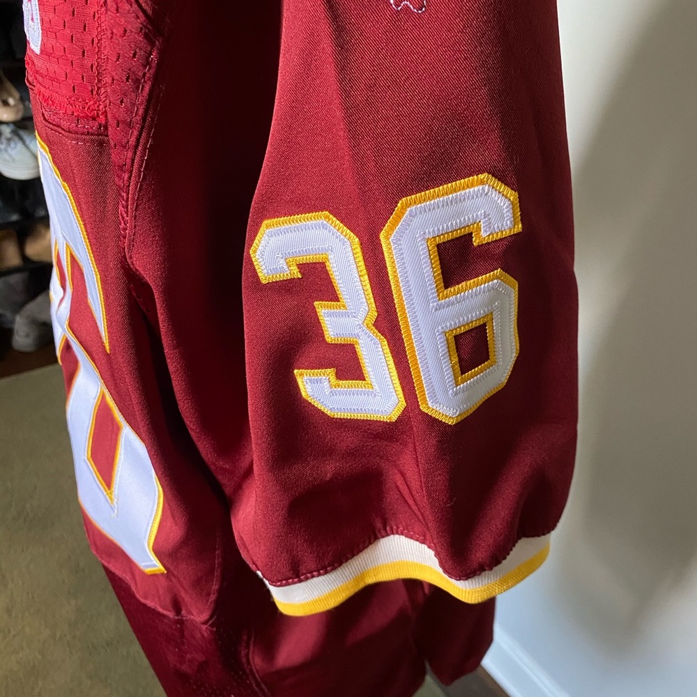 Redskins Jersey - Picture 4 of 4